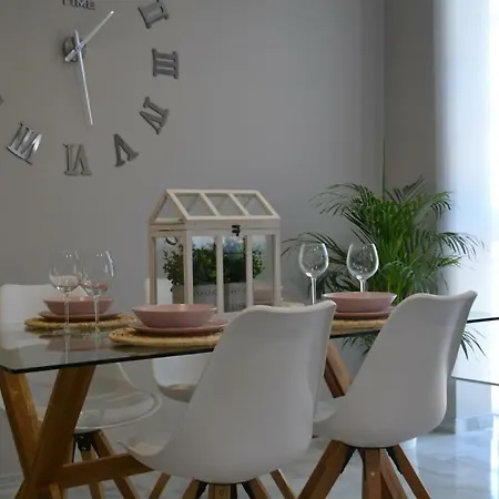 Sherryflat Alcazar - Parking