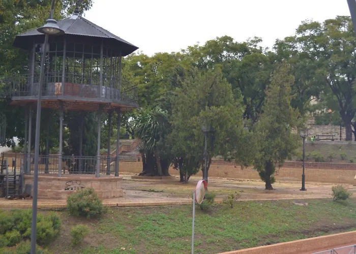 Apartment Sherryflat Alcazar - Parking